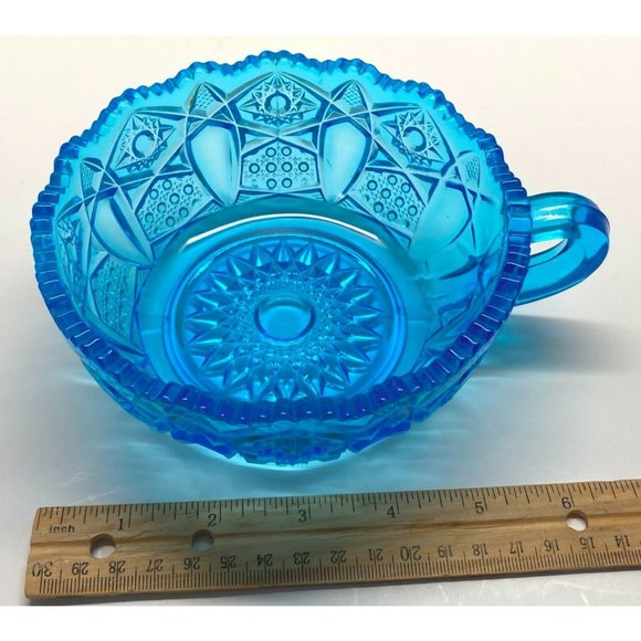 Blue Quintec Heritage Pattern Handled Nappy Dish with Sawtooth Rim 7" Across - Picture 3 of 10